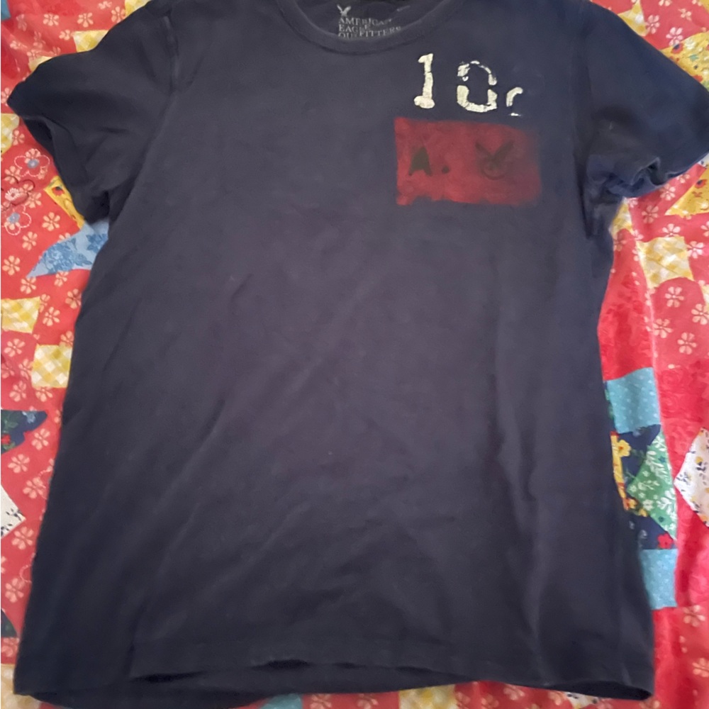 American eagle T-shirt